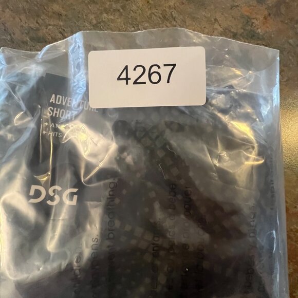 DSG Boys Athletic‎ Fit Shorts, XL, Black & Camo - Picture 9 of 9